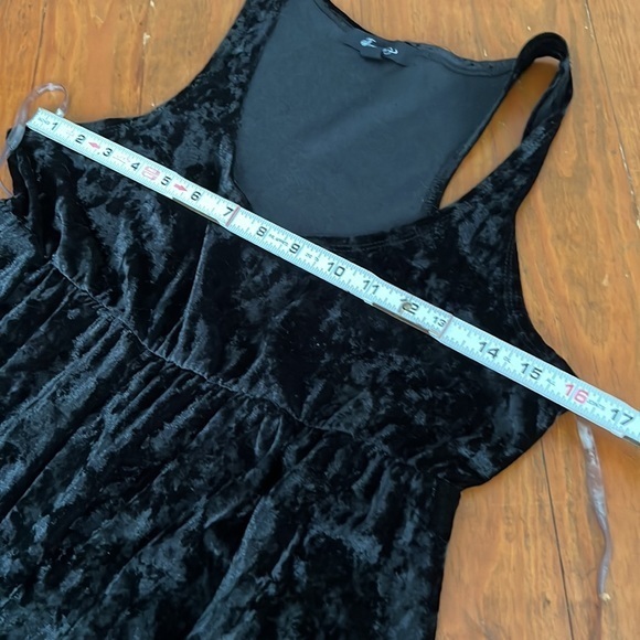 Forever 21 Black Velvet Babydoll Dress - Picture 7 of 8